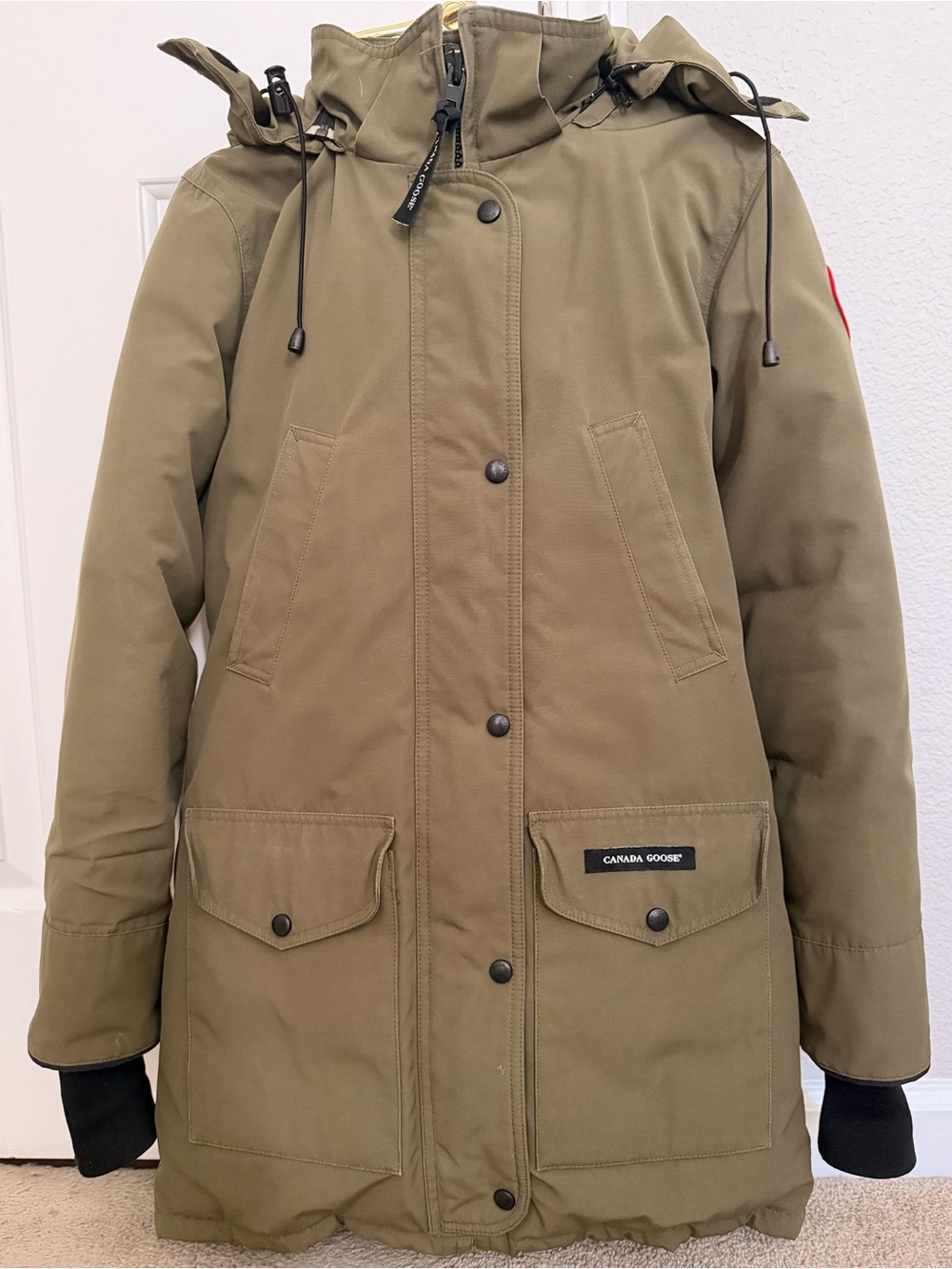 Canada Goose Trillium Parka 6550L Women's XS
Military Green Down Coyote Fur